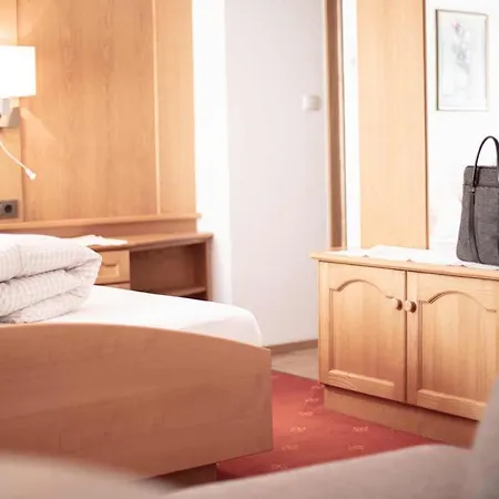 Haus Sonnwend Guest house